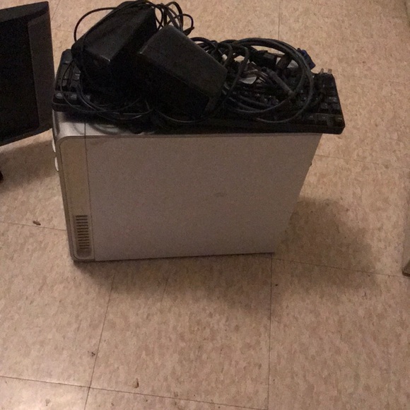 Computer - Picture 2 of 2